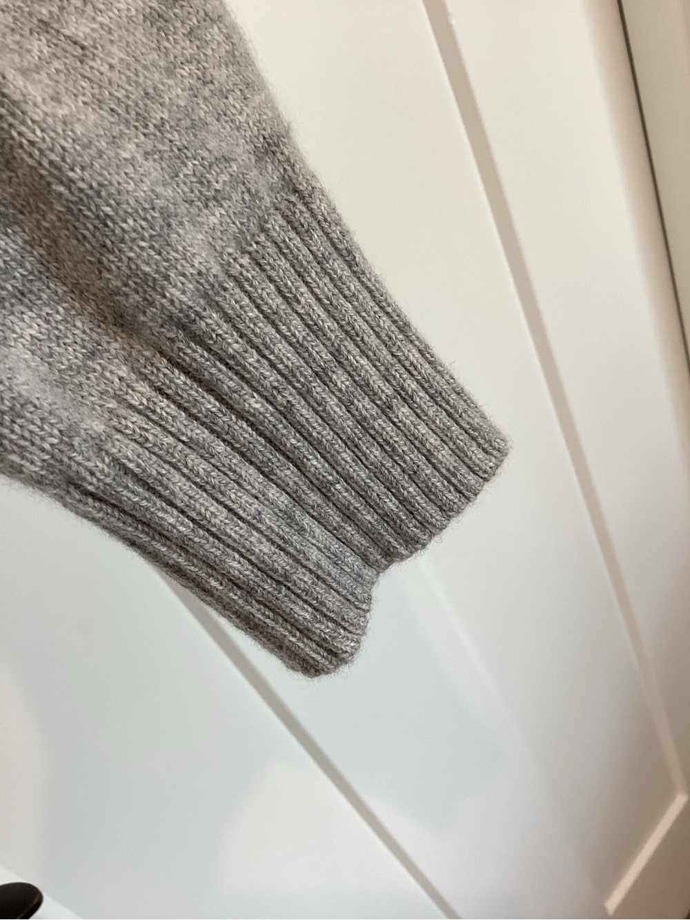 Athleta Alpine Cashmere Blend Cropped Hooded Sweater Small Gray - Picture 7 of 16